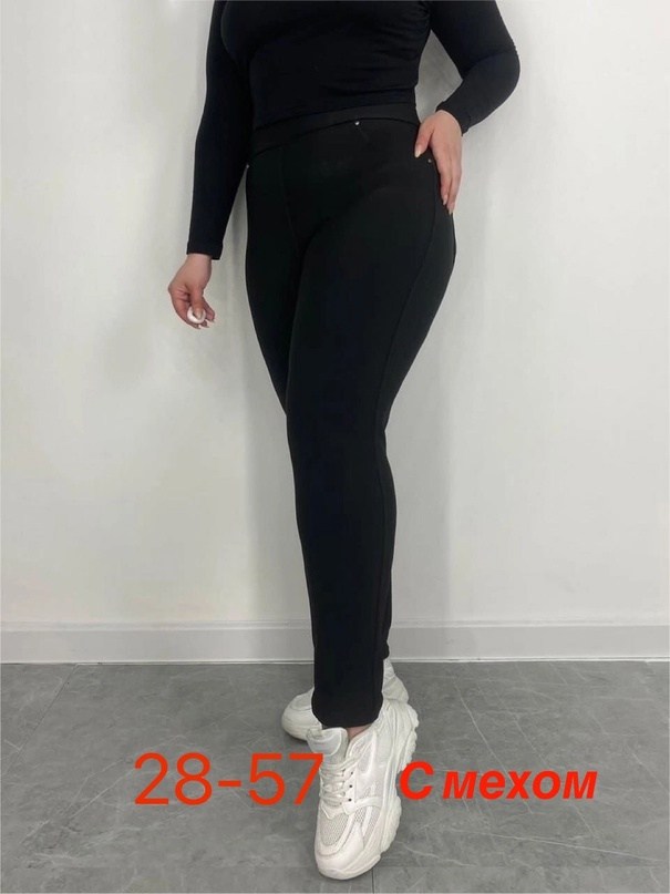 обувь,спортивная обувь,бежевые кроссовки,стильные кроссовки,кроссовки