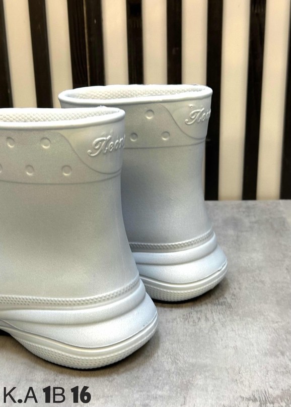 ,резиновые сапоги,сапоги,женские резиновые сапоги,белые резиновые сапоги