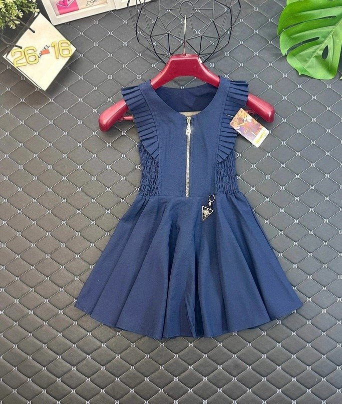 школьное платье,,сарафан школьная,olmi сарафан,платье школьное для девочек