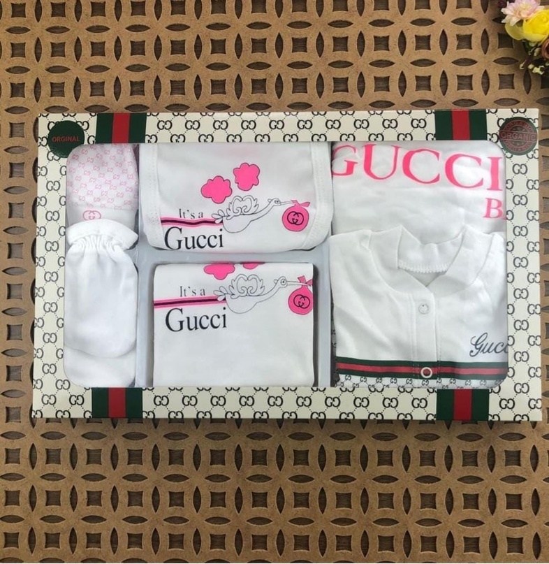 толстовка хайзенберг,фирма карл лагерфельд,карл лагерфельд лого,детская футболка карл лагерфельд,комплект