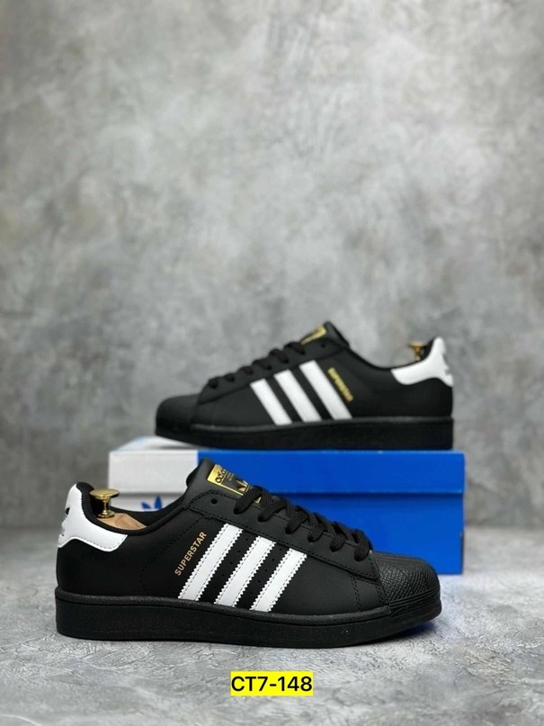 adidas gazelle черные,кроссовки adidas porsche,кроссовки adidas,кожаные кроссовки adidas,кеды adidas originals