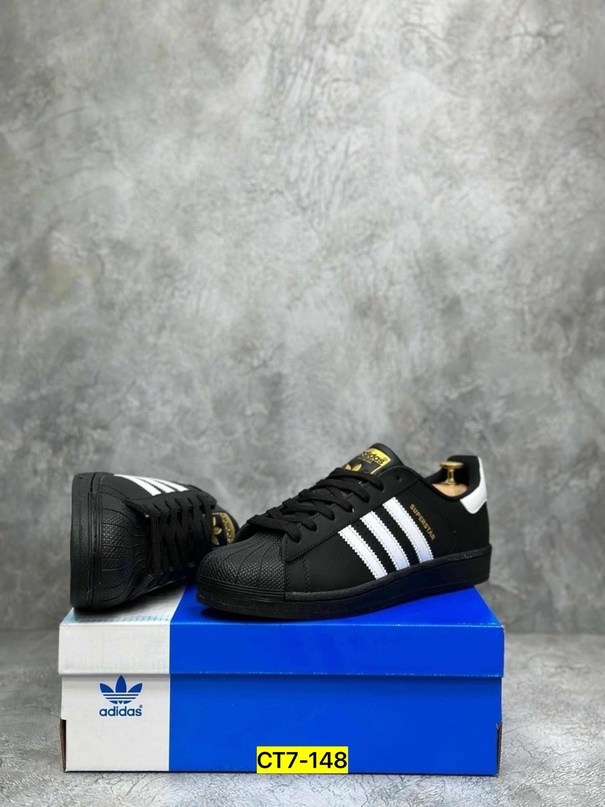 adidas gazelle черные,кроссовки adidas porsche,кроссовки adidas,кожаные кроссовки adidas,кеды adidas originals