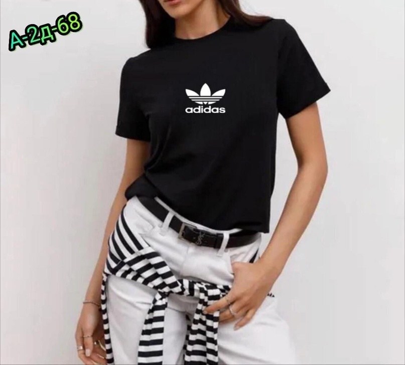 девушка в черной футболке,женские футболки,футболки женские летние,черная футболка женская,женская футболка белая