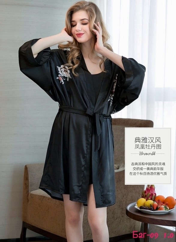 женский шелковый халат,кимоно халат,халат кимоно атласный длинный 56,атласный халат,халат