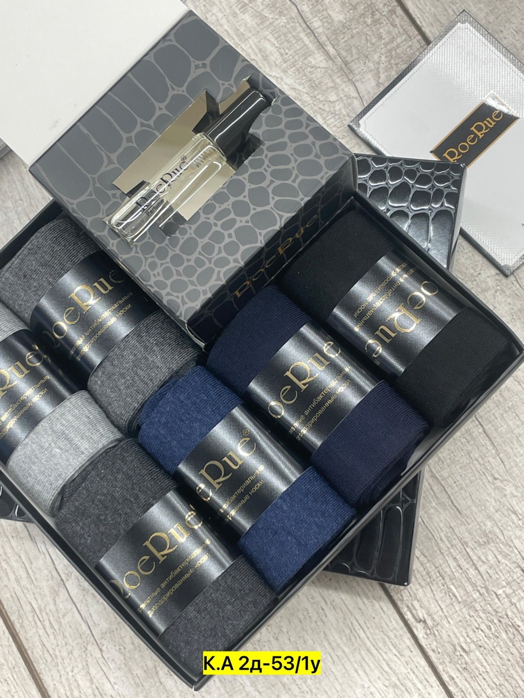 кожаная папка на подпись,кожаная папка,обложка для автодокументов, крокодил,обложка для паспорта кожаная,обложка на документы