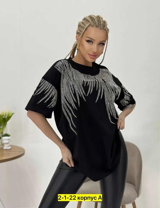 футболки женская,футболка оверсайз со стразам,футболка,футболки со стразами