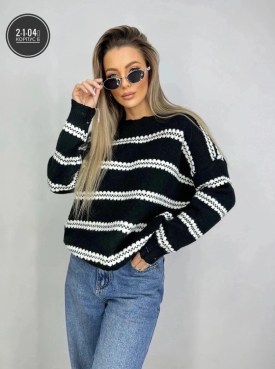 Свитер