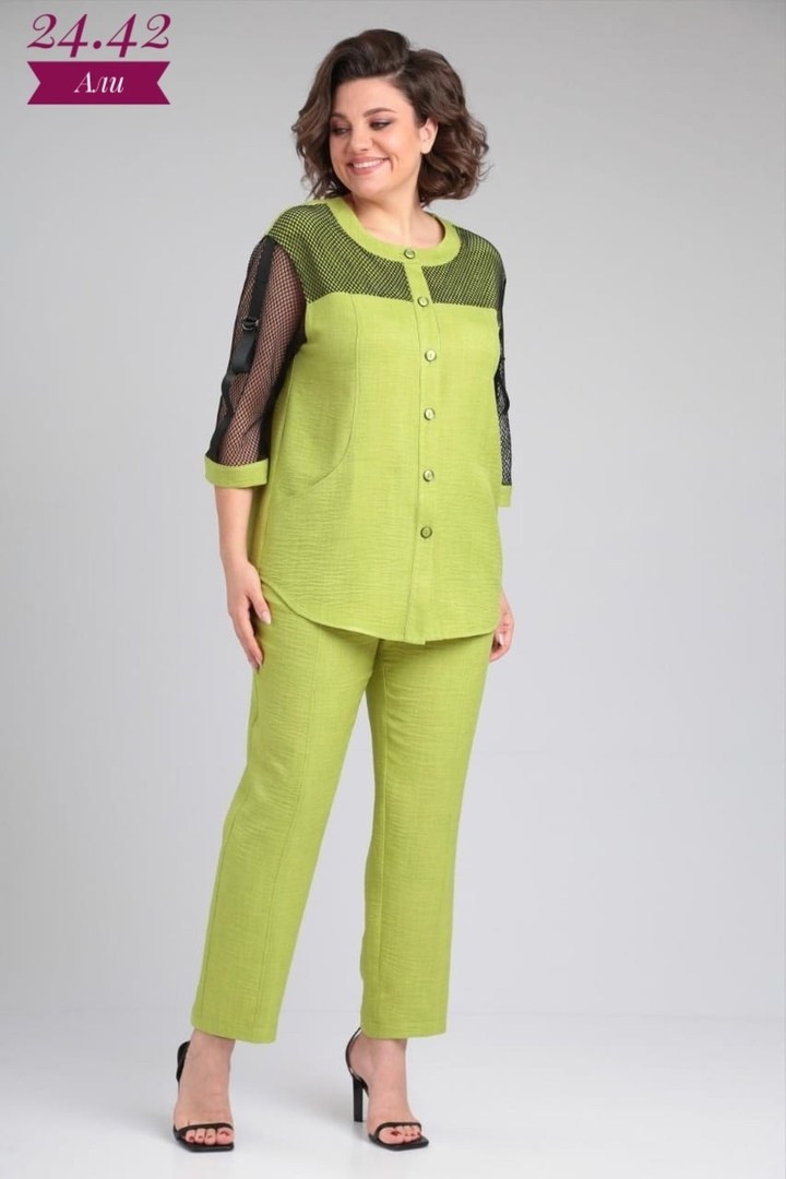 брючный костюм свободного кроя,брючные костюмы,брючные женские костюмы,костюм брючный базовый,брючный костюм 3/4