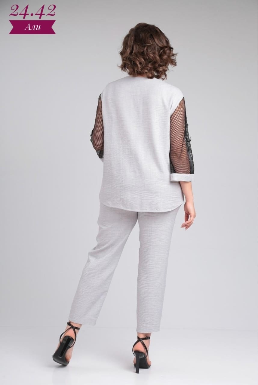 брючный костюм свободного кроя,брючные костюмы,брючные женские костюмы,костюм брючный базовый,брючный костюм 3/4