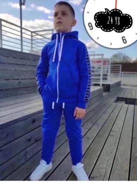Костюм