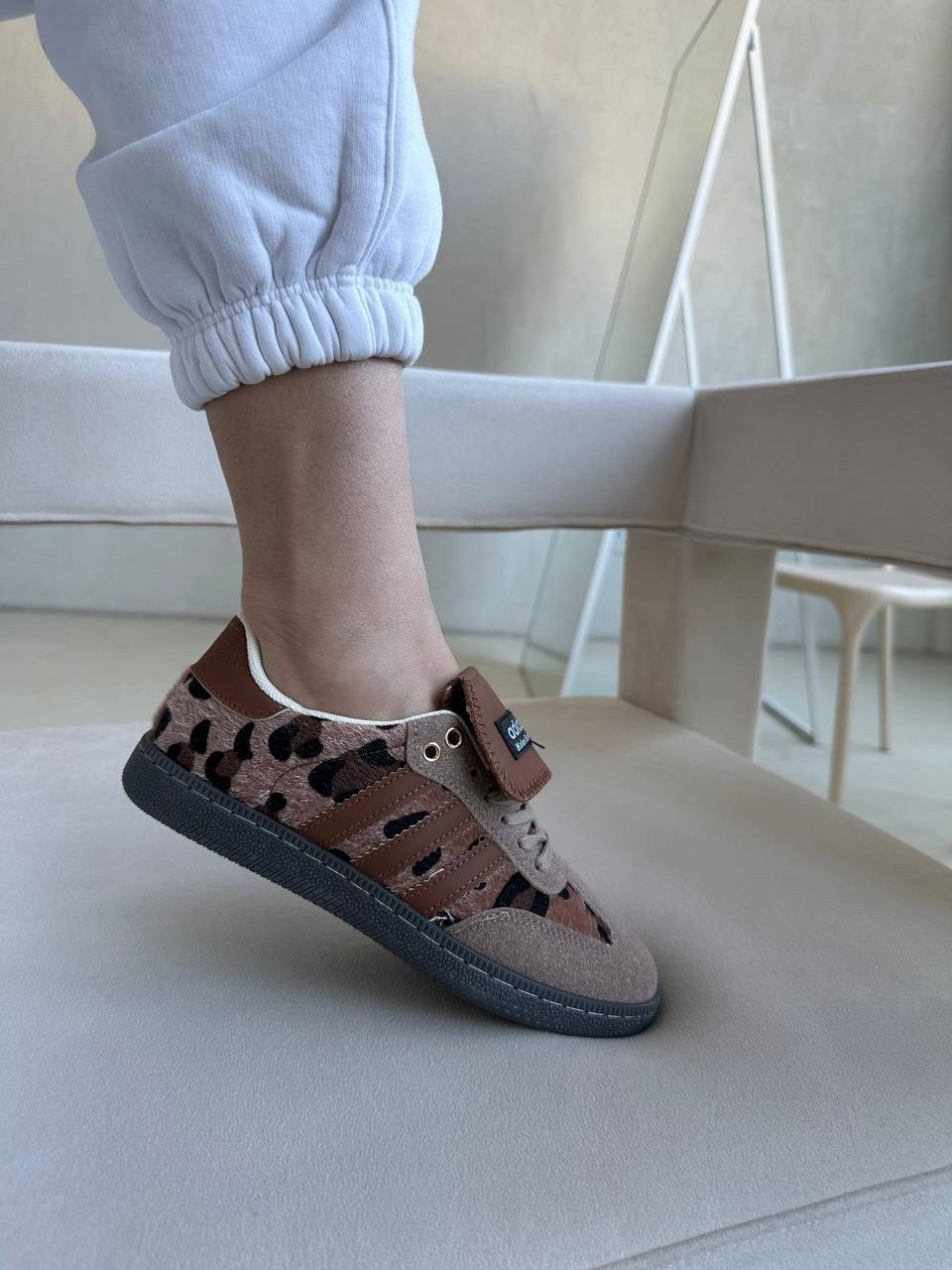 ,леопардовые адидас самба,обуви,адидас леопардовые кроссовки самба,кроссовки adidas