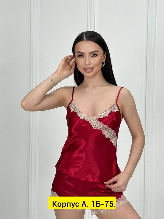 пижама женская атласная,шелковая пижама,пижама с кружевами,атласные пижамы,пижама комплект