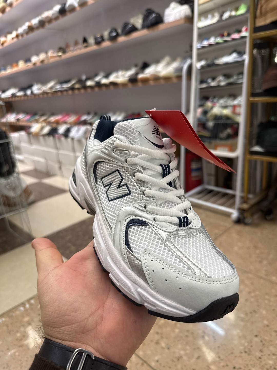 кроссовки new balance 530,кроссовки new balance,new balance 530 white silver,new balance 530,кроссовки new balance 530 white silver navy