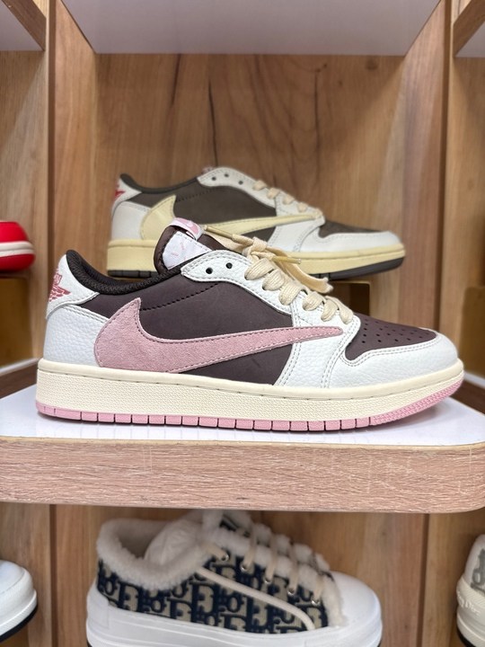 nike air jordan 1 low travis scott reverse mocha,nike air jordan 1 low travis scott,nike air jordan 1 low x travis scott,кроссовки nike air jordan 1 low x travis scott,nike air jordan 1 low travis sco