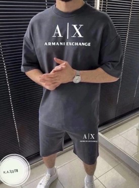 Костюм