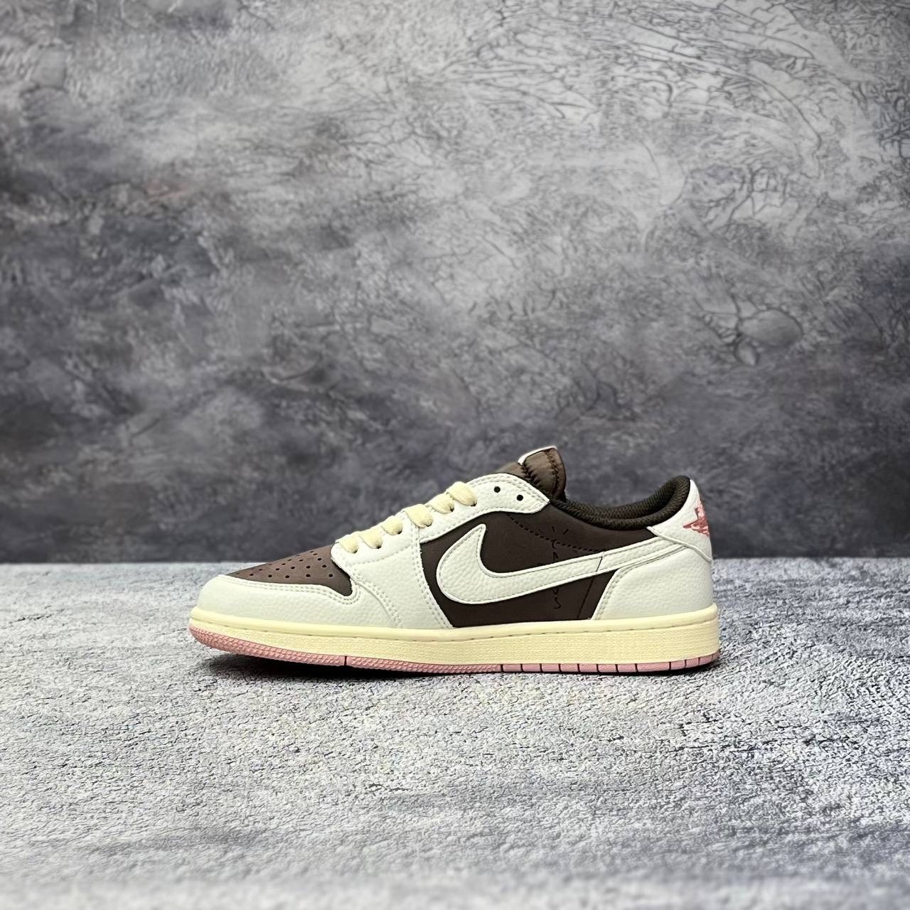 nike air jordan 1 low travis scott reverse mocha,nike air jordan 1 low travis scott,nike air jordan 1 low x travis scott,кроссовки nike air jordan 1 low x travis scott,nike air jordan 1 low travis sco