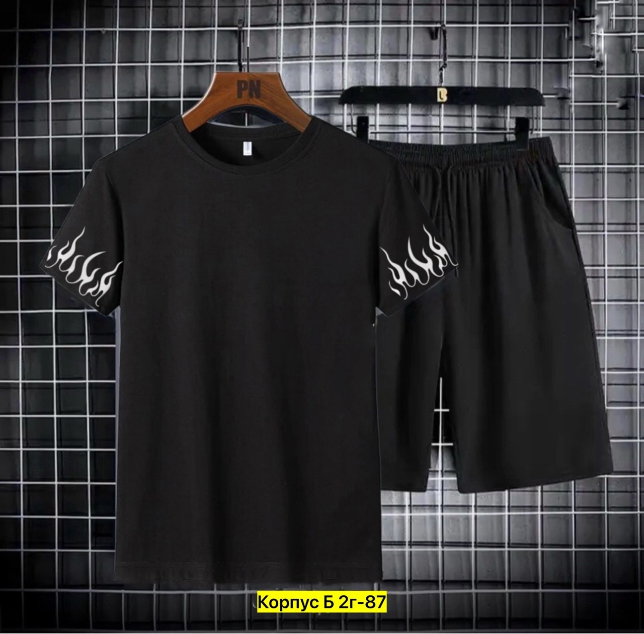 мужские комплекты,комплект спортивной одежды,костюм мужской без человека,спортивные костюм с шортами,мужская мода