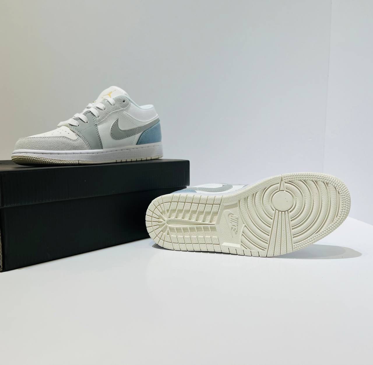 nike air jordan 1 low paris,кроссовки air jordan 1 low paris,nike air jordan 1 low,кроссовки nike air jordan 1 low,nike air jordan 1 low paris grey