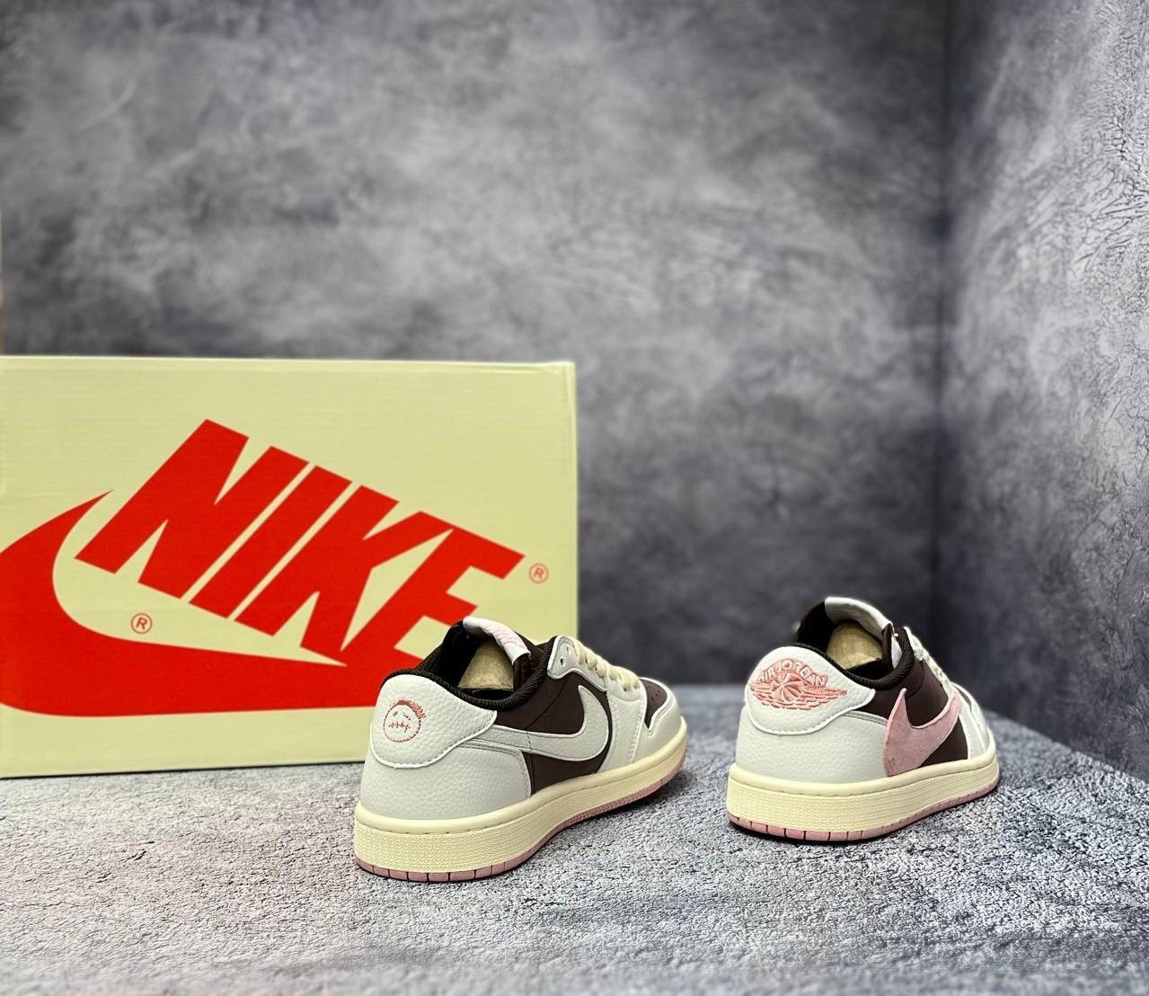 nike air jordan 1 low travis scott reverse mocha,nike air jordan 1 low travis scott,nike air jordan 1 low x travis scott,кроссовки nike air jordan 1 low x travis scott,nike air jordan 1 low travis sco