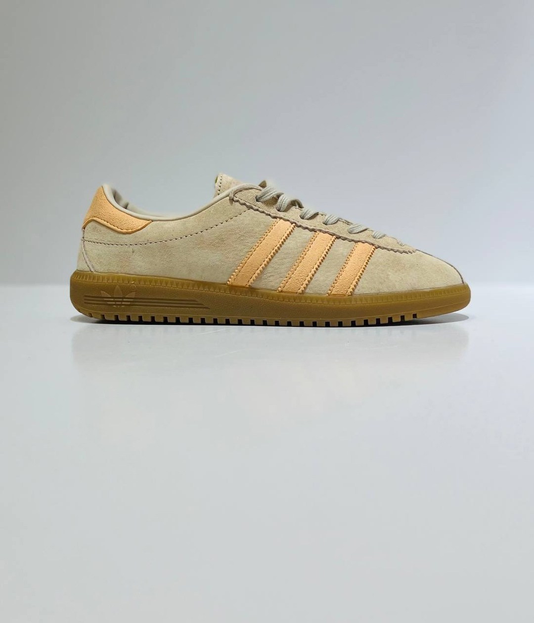 кроссовки adidas original,кроссовки адидас тобакко,adidas tobacco riviera,adidas original,адидас бермуда кеды