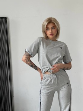 Костюм