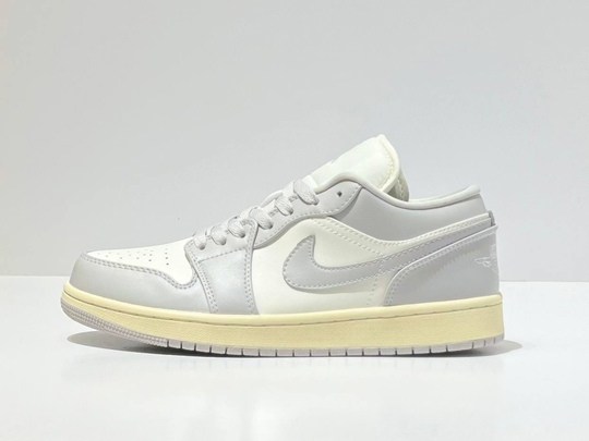 кроссовки air jordan 1 low,nike air jordan 1 low,кроссовки jordan air jordan 1 low se,air jordan 1 low se craft inside out tech grey,женские кроссовки air jordan 1 low