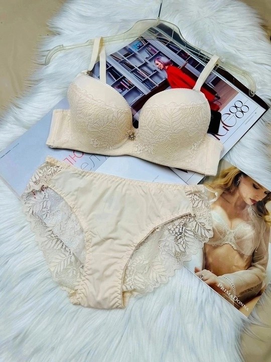 комплекты нижнего белья,комплекты нижнего белья кружевное,женский комплект нижнего белья,комплекты белье,женский комплект кружевного нижнего белья