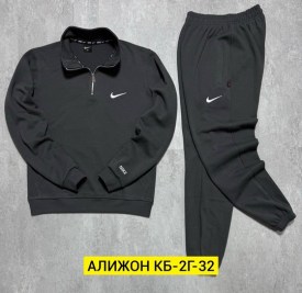 Костюм