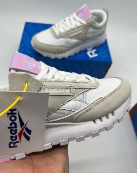 Кроссовки