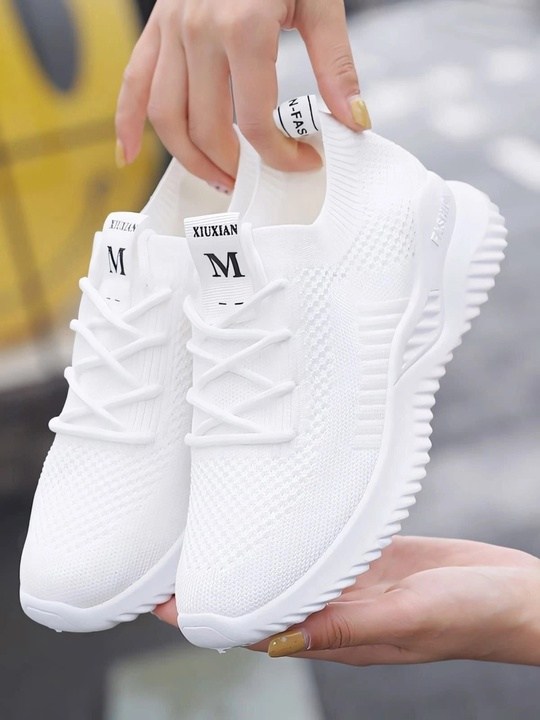 кроссовки белые тканевые,кроссовки женскиe,белые кроссовки,кроссовки женские белые,кроссовки женские изики