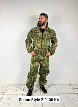 Костюм