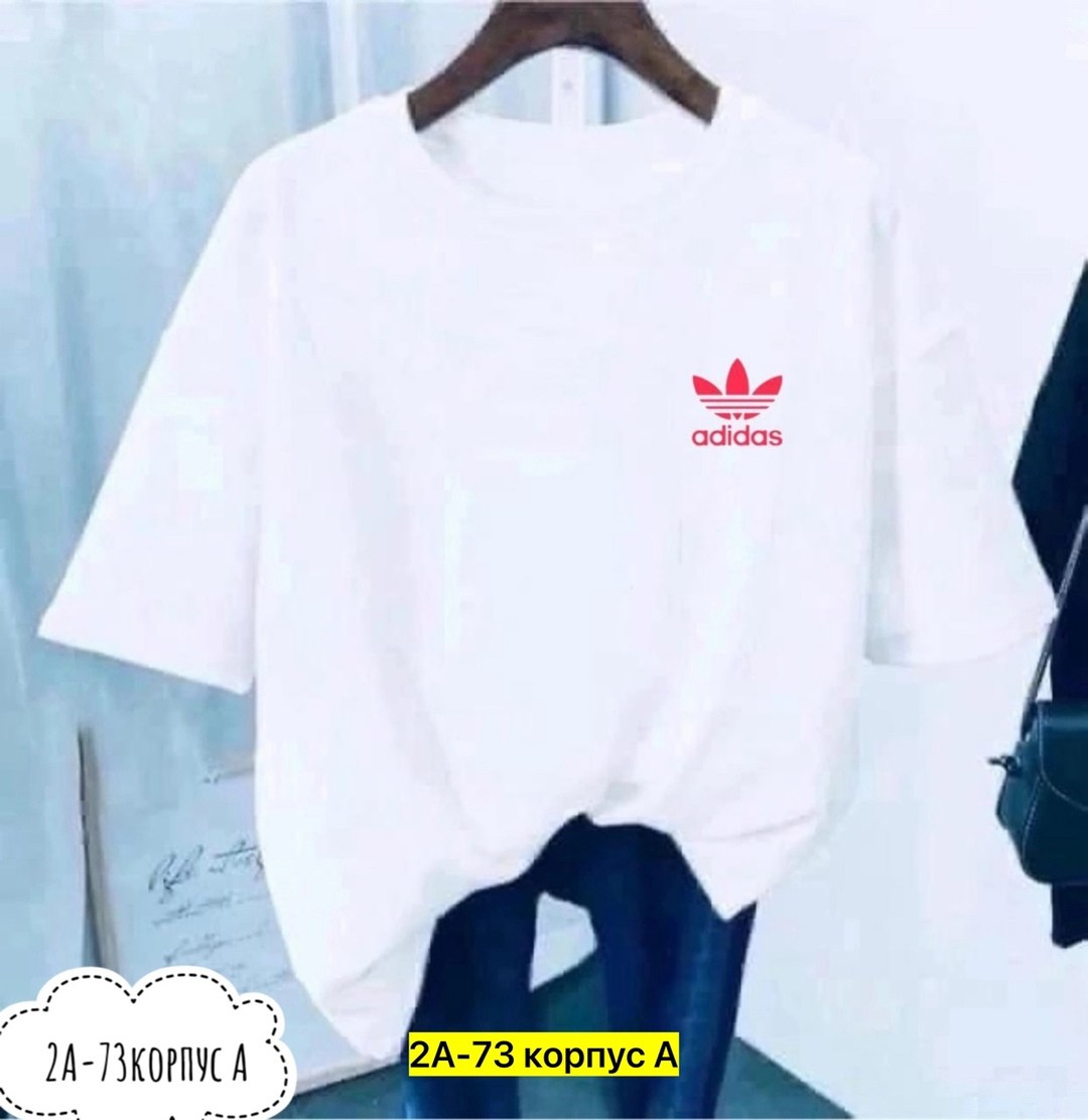 футболки женская,футболки женские модные,модные женские футболки 2025,женская повседневная футболка,футболки оверсайз