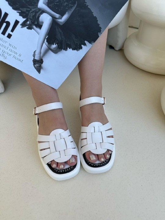 белые босоножки,босоножки летние,женские босоножки,модные босоножки,босоножки на ремешках