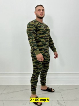 Костюм