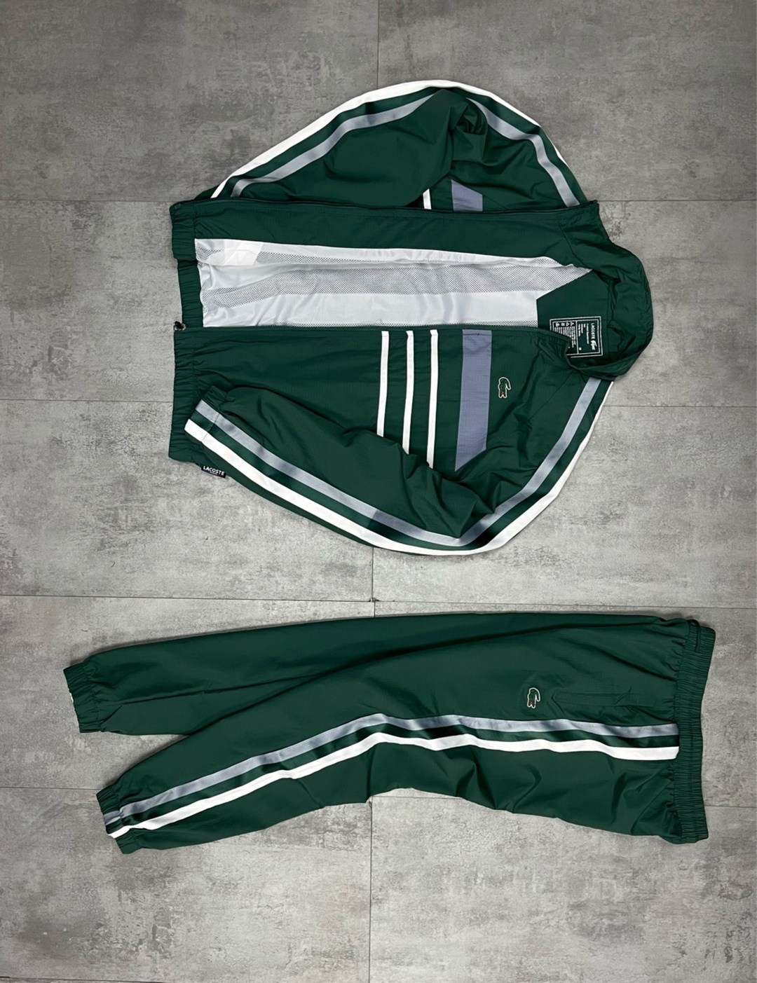 адидас ориджинал костюм зеленый,костюм адидас зеленый,костюм adidas 90 х,спортивный костюм adidas originals,спортивные костюмы адидас