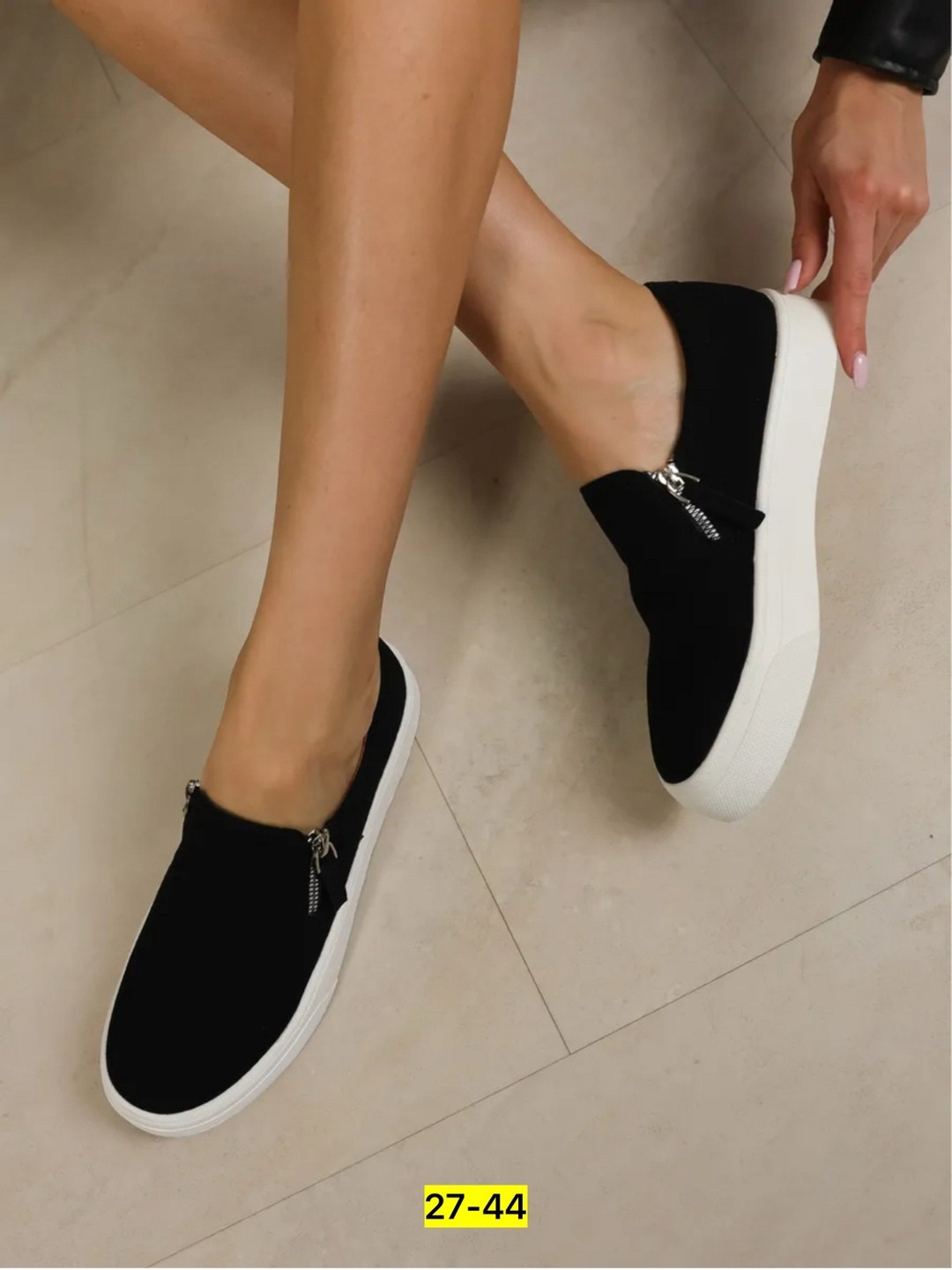 ,женские слипоны,слипоны замшевые,кроссовки-слипоны валберис,черные слипоны