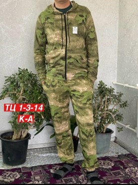 Костюм