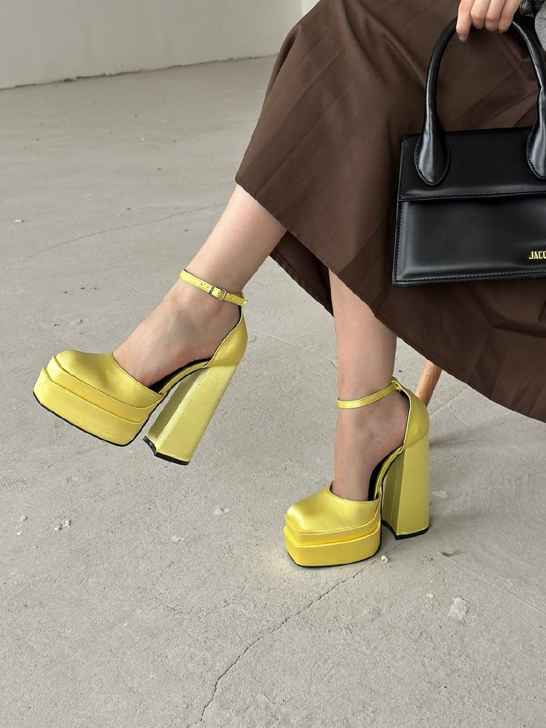 босоножки на каблуках,versace aevitas туфли,туфли на платформе,босоножки на высоком каблуке и платформе,босоножки на платформе