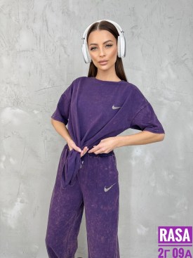 Костюм