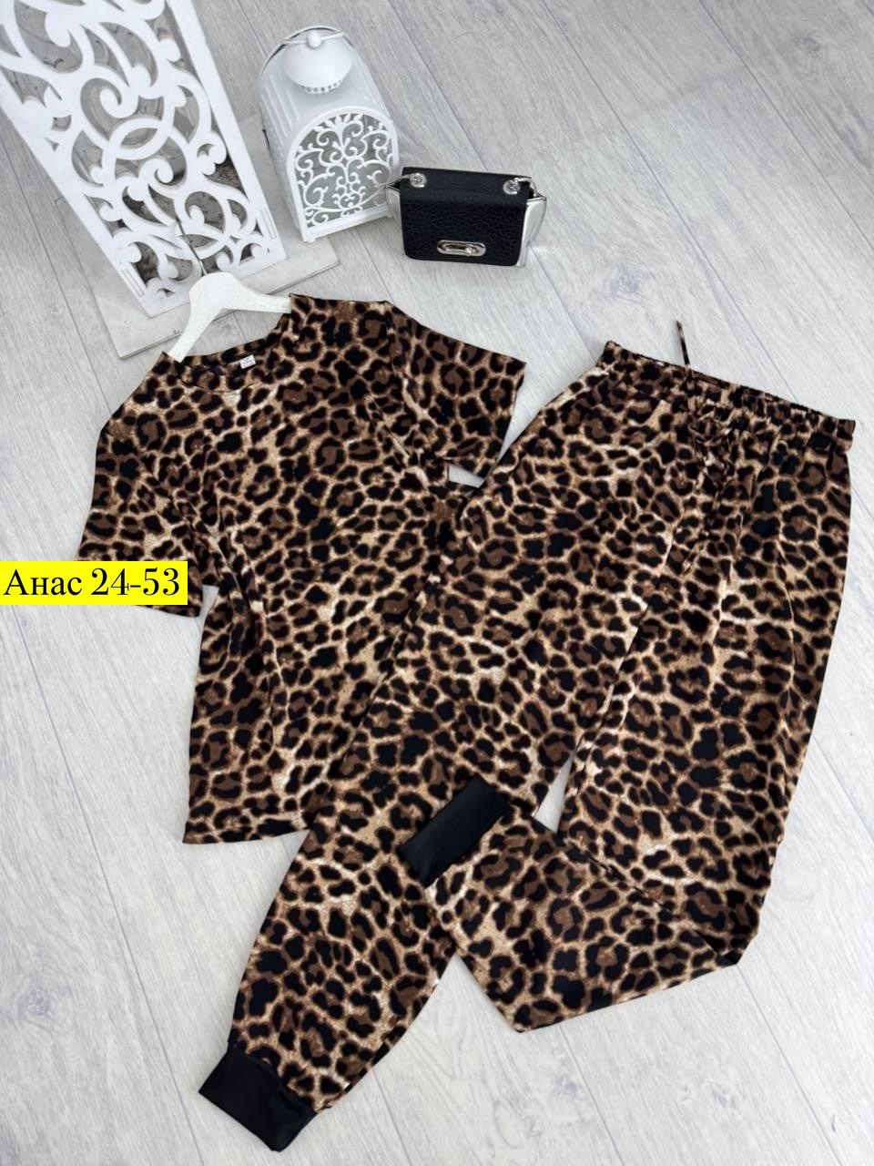 леопардовый костюм,леопардовый костюм женский,комбинезон с леопардовым принтом,костюм с брюками,леопардовый комбинезон женский
