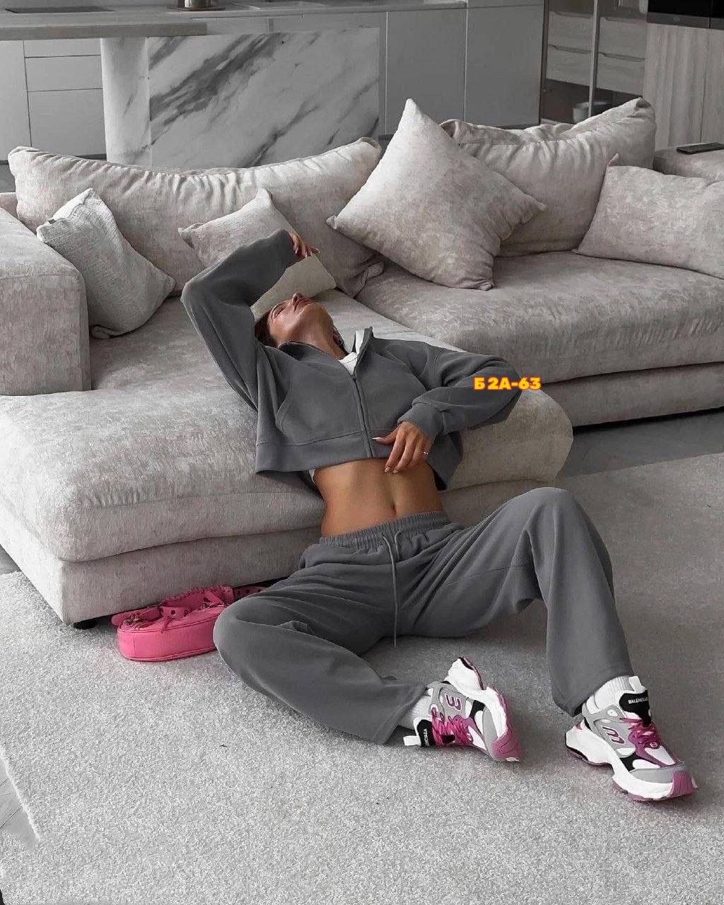 женские костюмы спортивные,костюм спортивный с,костюм спортивный женские спортивные костюмы,спортивный костюм стильный,спортивный костюм зип худи