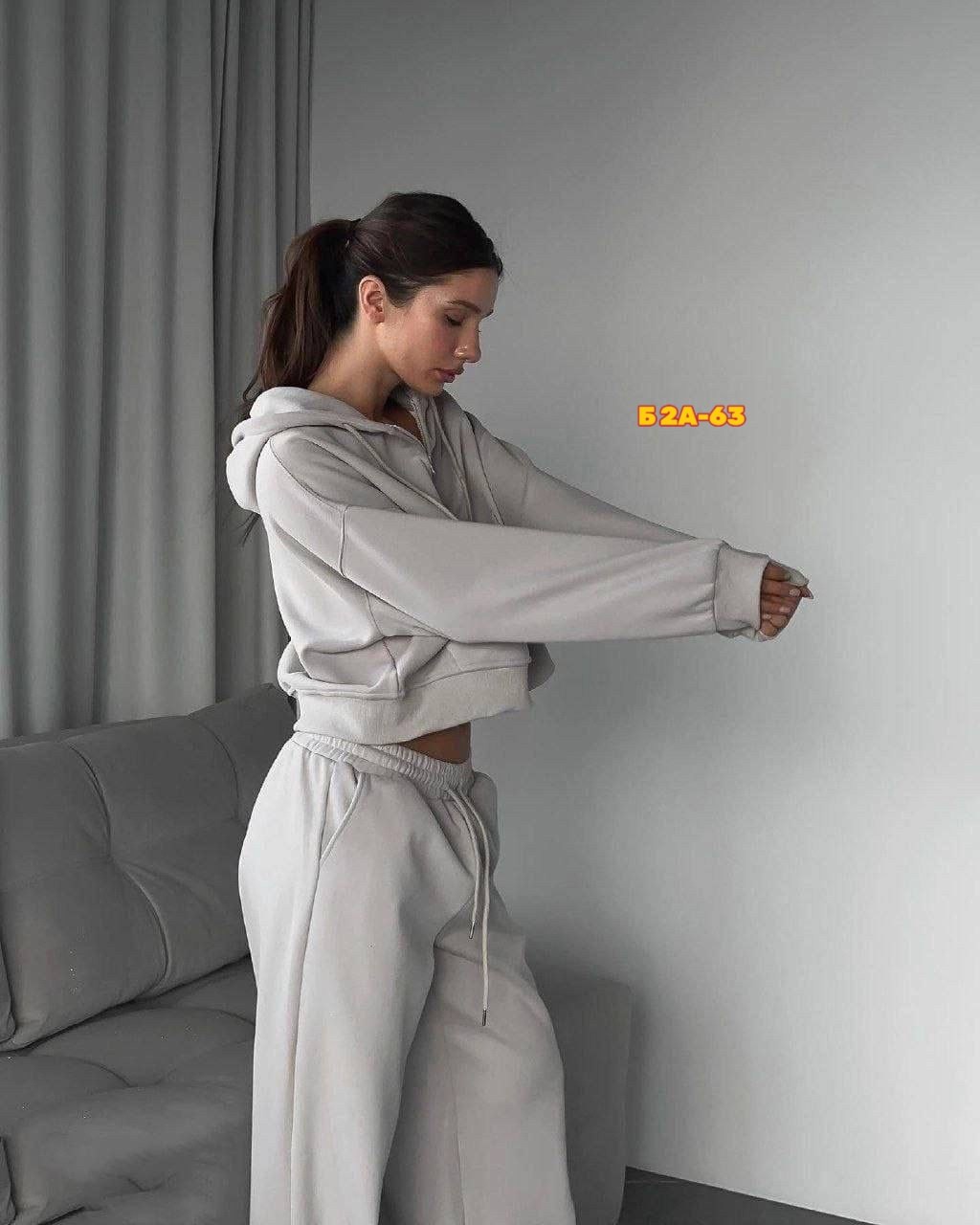 женские костюмы спортивные,костюм спортивный с,костюм спортивный женские спортивные костюмы,спортивный костюм стильный,спортивный костюм зип худи