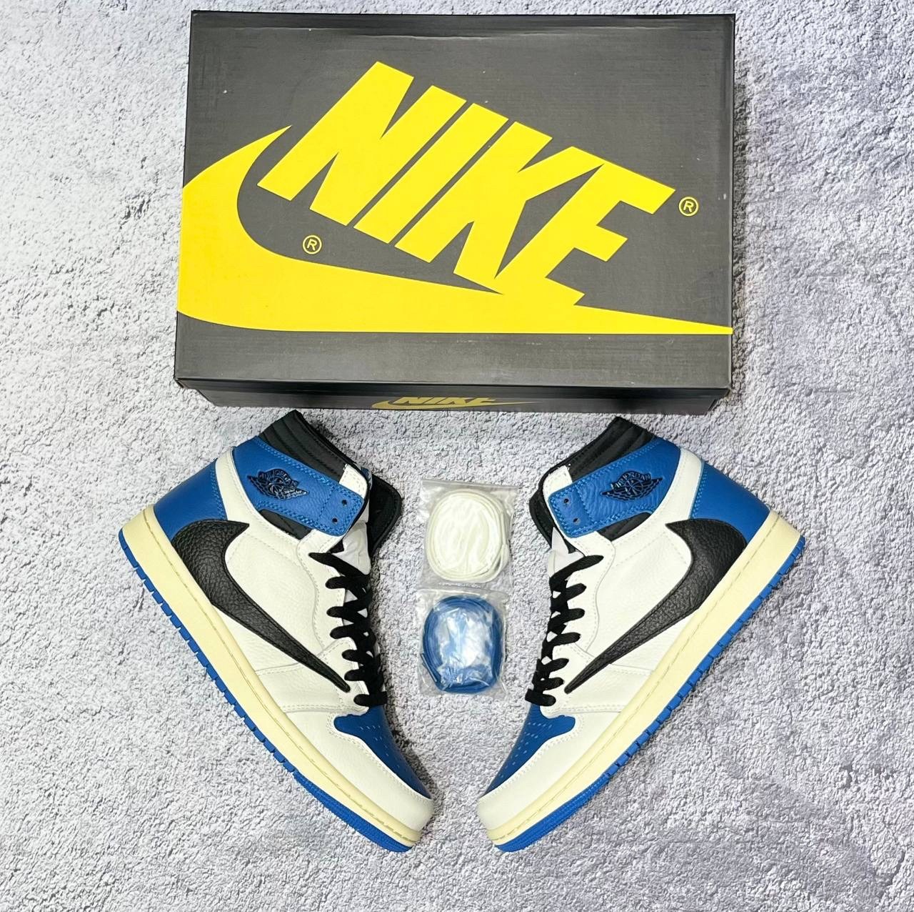 nike air jordan 1 retro high og,nike air jordan 1 retro high,air jordan 1 retro high og,nike air jordan 1 high travis scott x fragment,мужские кроссовки air jordan 1 retro high og