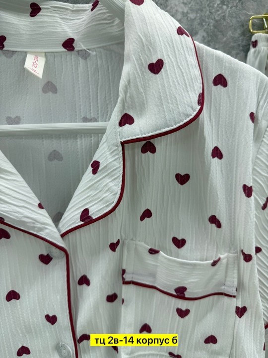 пижама со штанами и рубашкой в сердечки,женская пижама комплект,пижама женская,пижама со штанами и рубашкой с сердечками теплая,домашняя одежда пижама