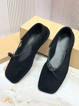 Балетки