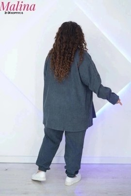 Костюм