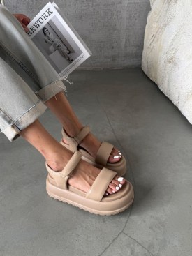 Босоножки