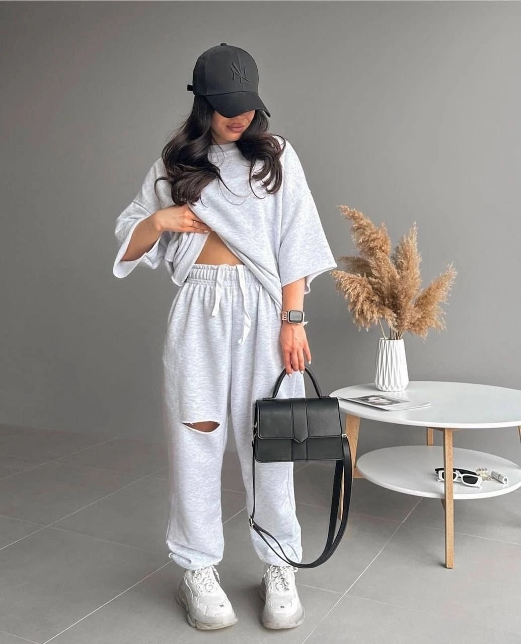 костюм свободного кроя,спортивный костюм найк серый женский оверсайз,костюмы спортивные оверсайз,костюм спортивные женские костюмы,трикотажные костюмы