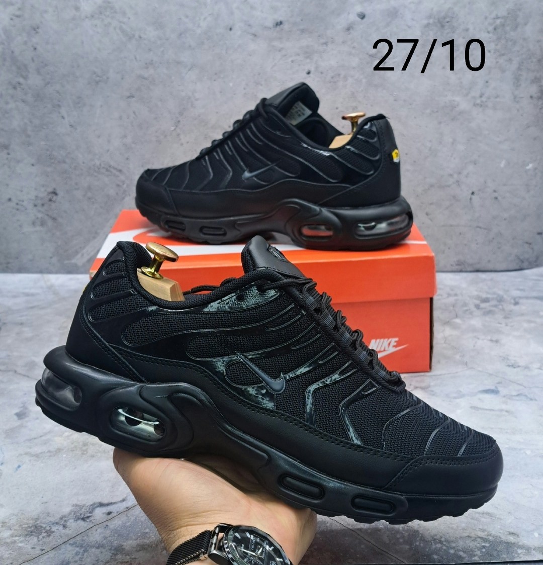 кроссовки nike air max plus tn,nike air max tn plus black,кроссовки,nike air max tn plus,nike air max 95 tn plus