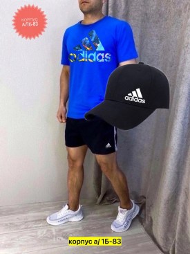 Костюм